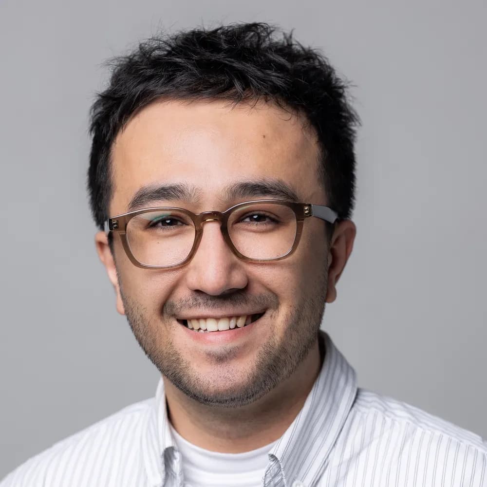 Улугбек Алишерович  Орипов