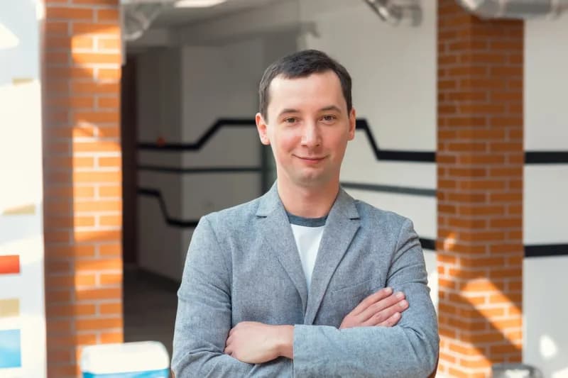 Максим Витальевич  Макаров