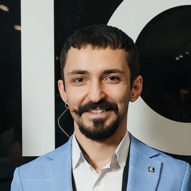 Михаил Вячеславович  Курушкин